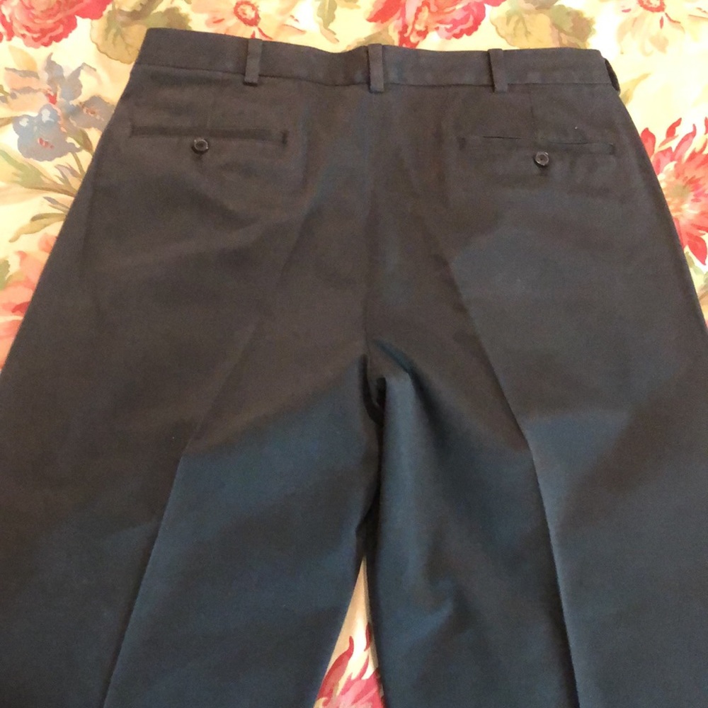 BROOKS BROTHERS 34”W x 29”L Advantage Chino Elliot Low Pleat Cuff Cotton NAVY